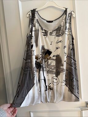 Simon Chang Graphic  Blend Tank in White, Gray, Black Fully Lined sz L worn once